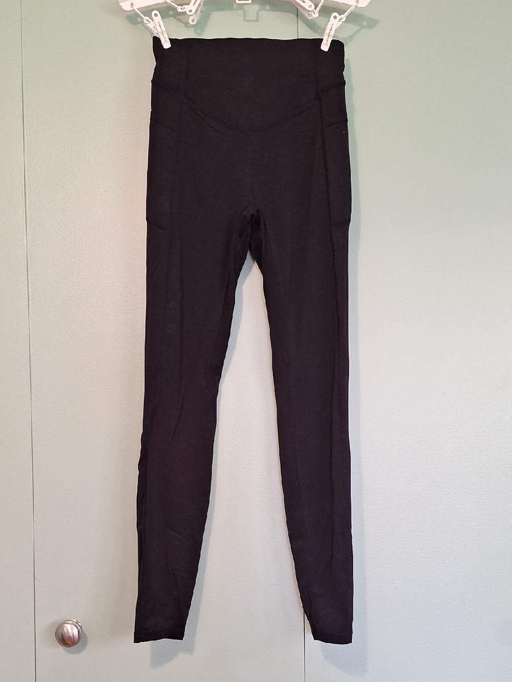 Halara Full Length Black Legging Size Small
